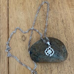 Elegant Silver Pendant Necklace